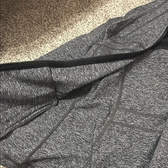 Grey Lululemon define jacket - Picture 7 of 7